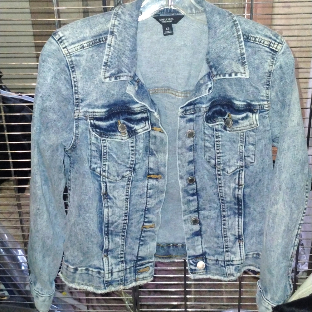 CUTE! Simply Vera Jean jacket